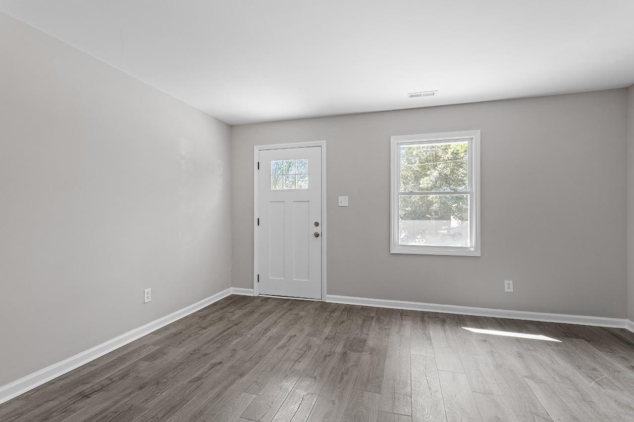 433 Solar Drive Raleigh, NC 27610 - Photo 20 of 37 Photo 20