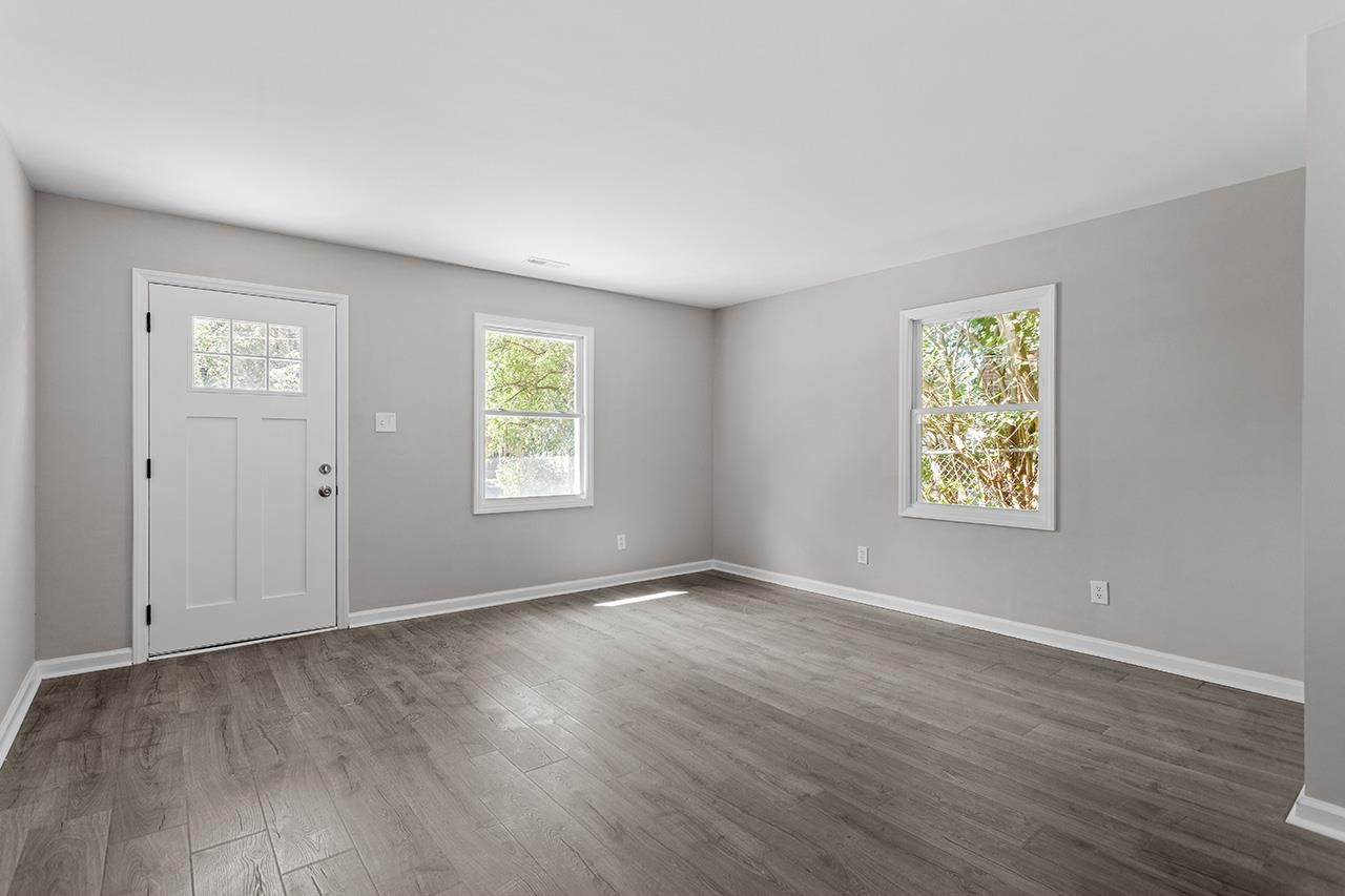 433 Solar Drive Raleigh, NC 27610 - Photo 25 of 37 Photo 25
