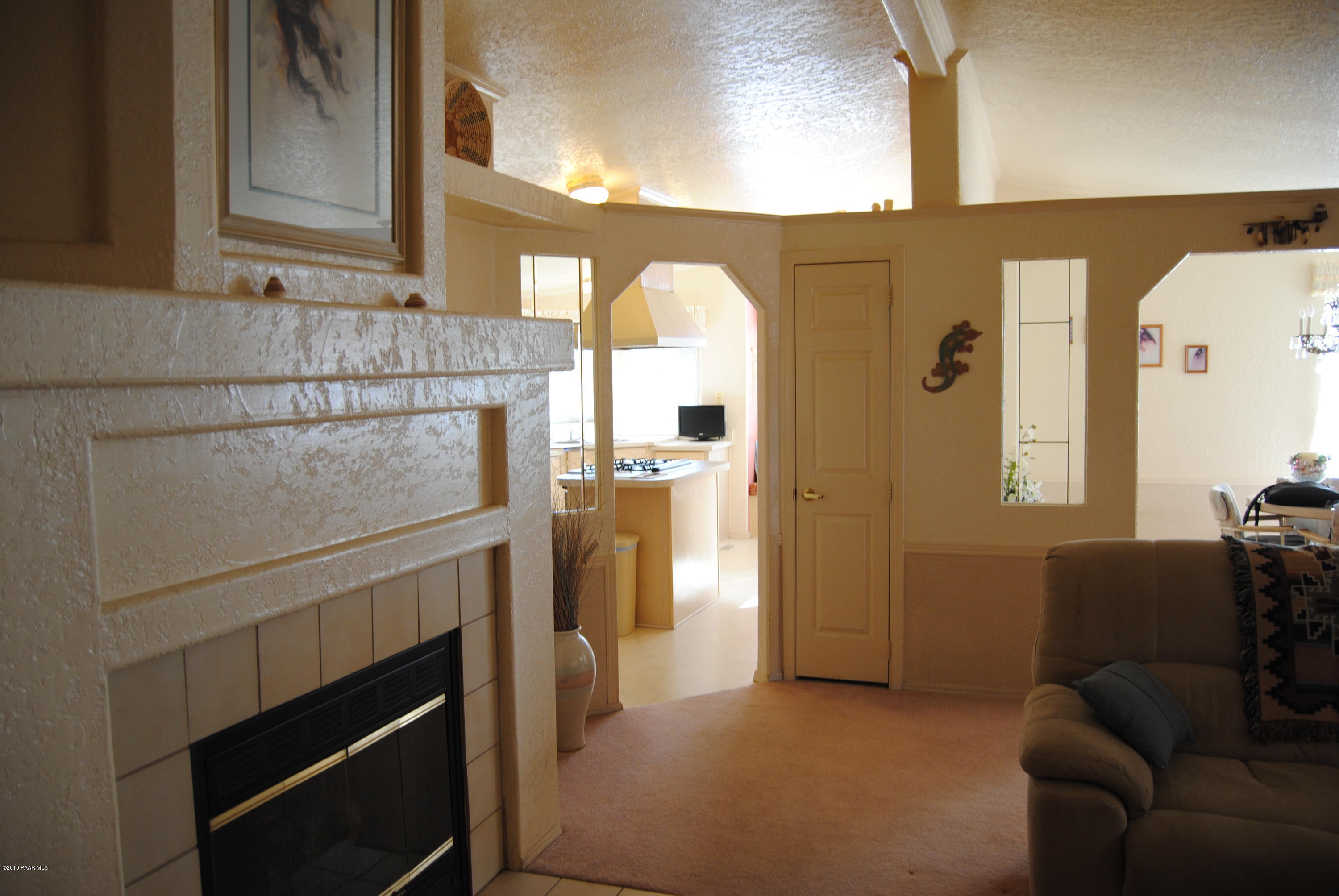 10378 Brahma Road Dewey, AZ 86327 - Photo 15 of 52 015_LivingRoomto Kitchen
