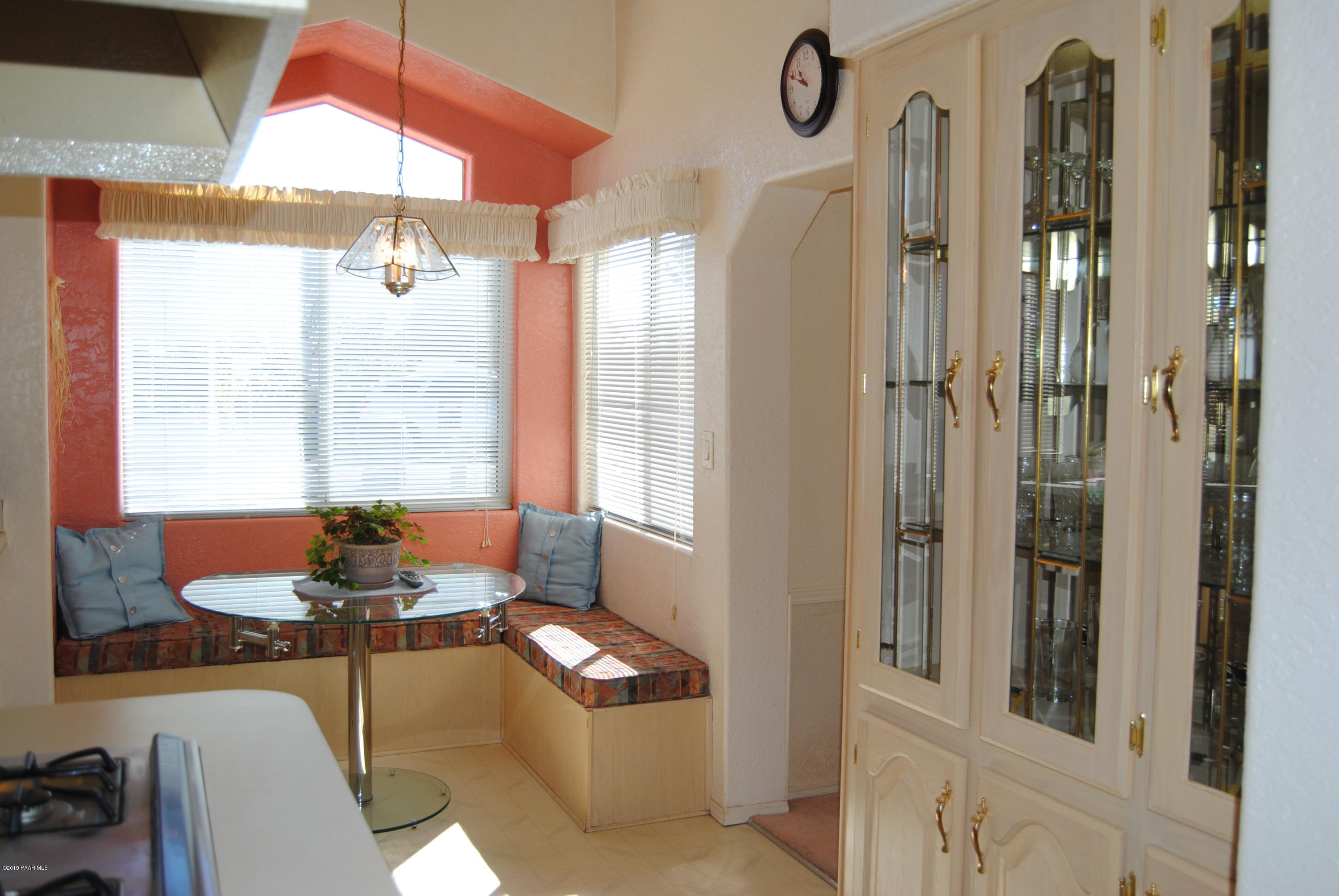 10378 Brahma Road Dewey, AZ 86327 - Photo 23 of 52 023_Dining area & Hutch