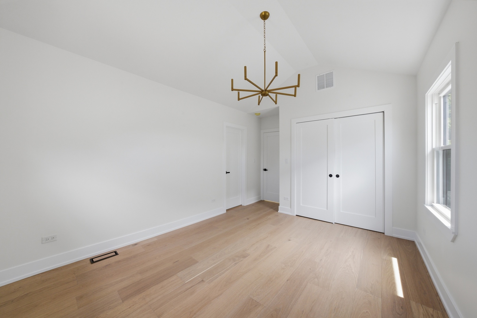 1416 Ridgeland Avenue Berwyn, IL 60402 - Photo 23 of 37