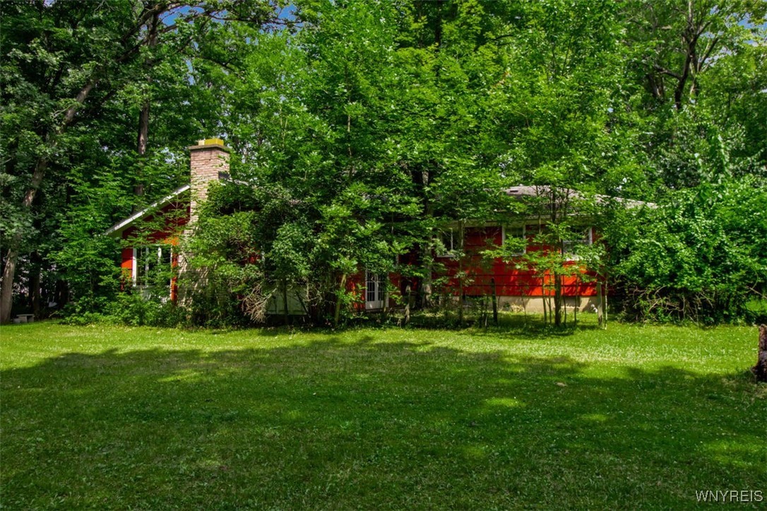 8905 County Road Clarence, NY 14032 - Photo 5 of 26