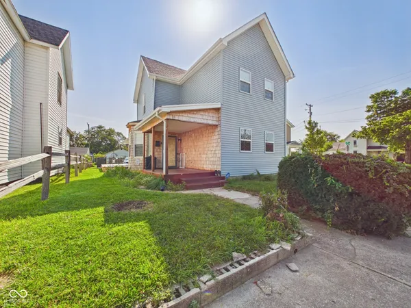 $159,900 | 2324 South Walnut Street, Muncie, IN 47302