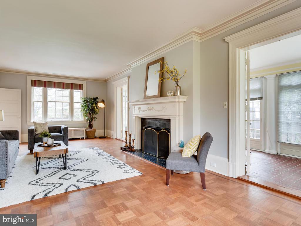 3813 Fenchurch Road Baltimore, MD 21218 - Photo 5 of 28 Gallery Image 5
