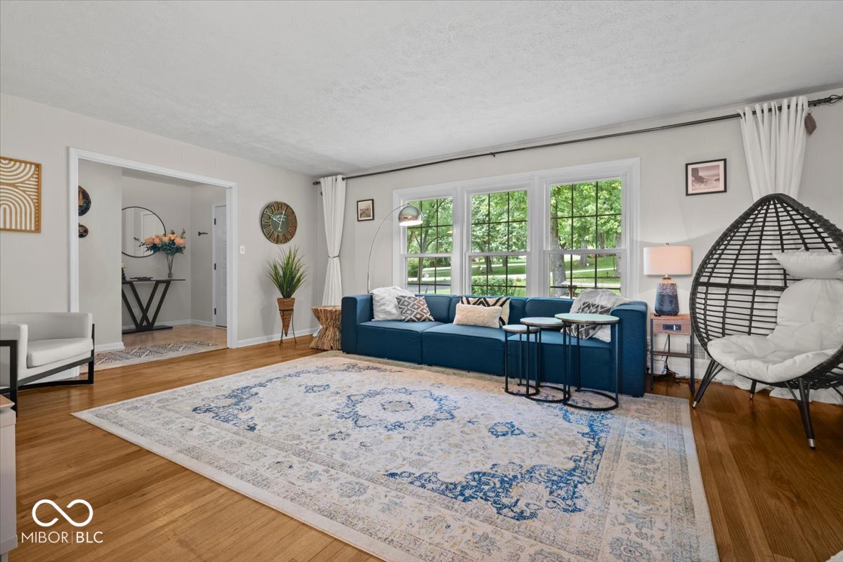 5755 Andover Road Indianapolis, IN 46220 - Photo 10 of 48 Gallery Image 10