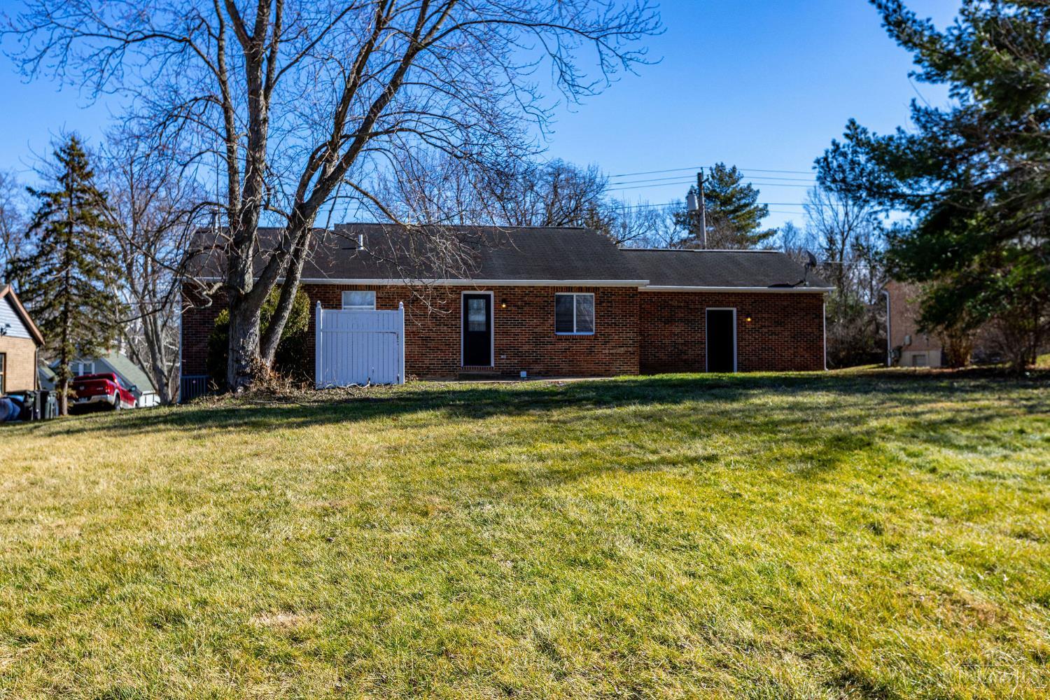 10493 West Mill Road Cincinnati, OH 45240 - Photo 47 of 65