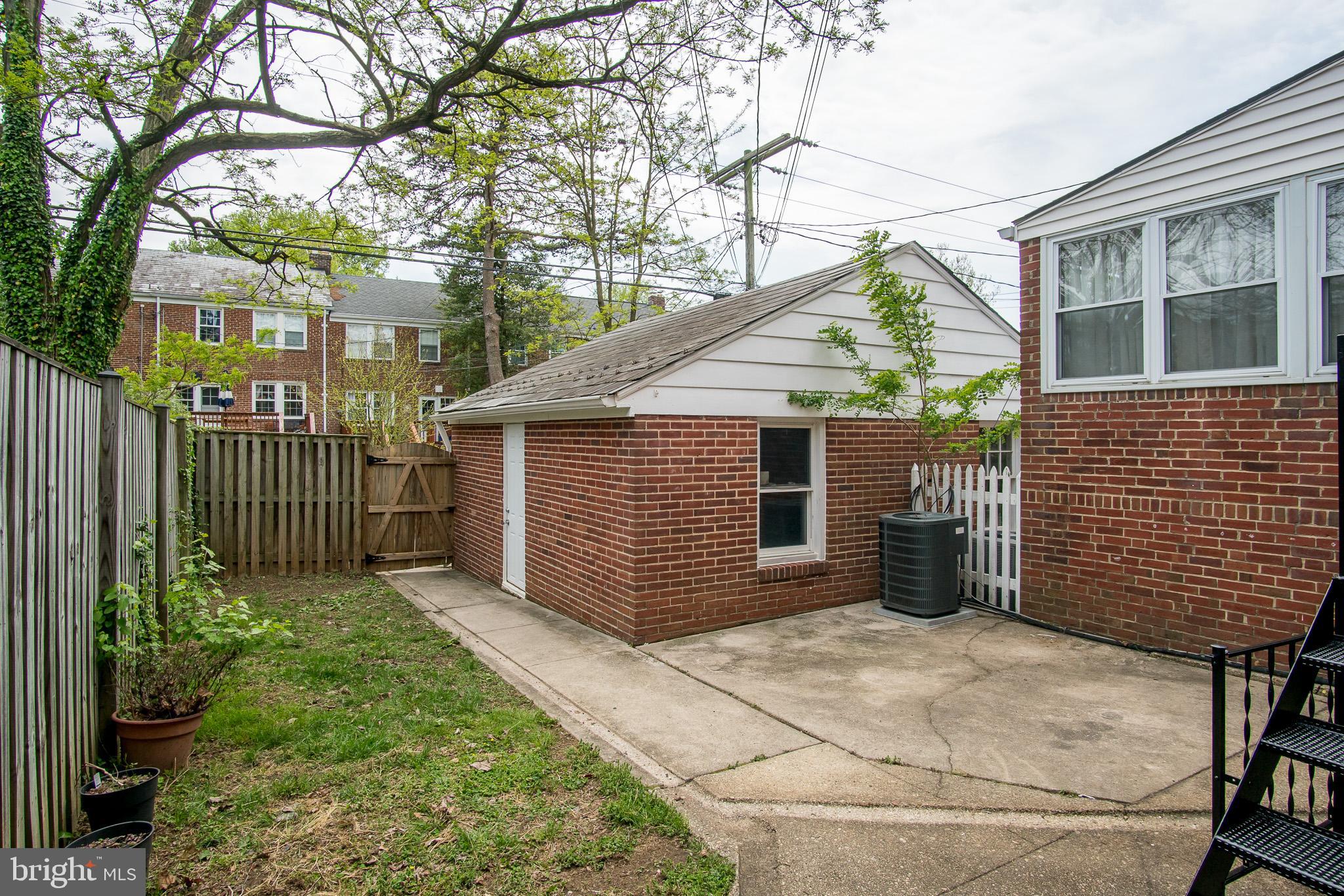 77 Dunkirk Road Baltimore, MD 21212 - Photo 22 of 24 Back Yard