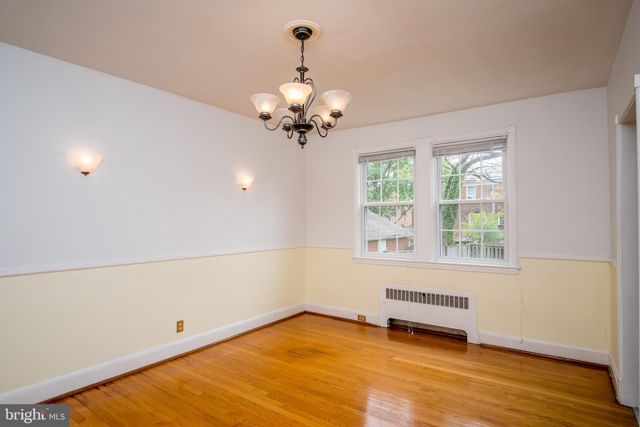 77 Dunkirk Road Baltimore, MD 21212 - Photo 7 of 24 Dining Room