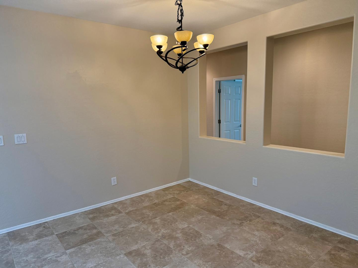 1929 West Black Hill Road Phoenix, AZ 85085 - Photo 12 of 26 a view of entryway