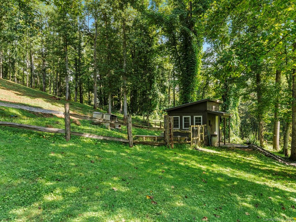 141 Willets Road Sylva, NC 28779 - Photo 28 of 48 Gallery Image 28