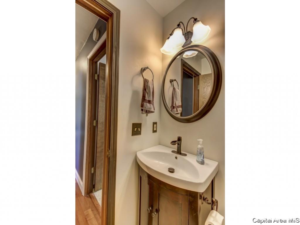 212 Tulip Drive Springfield, IL 62707 - Photo 20 of 36 Gallery Image 20