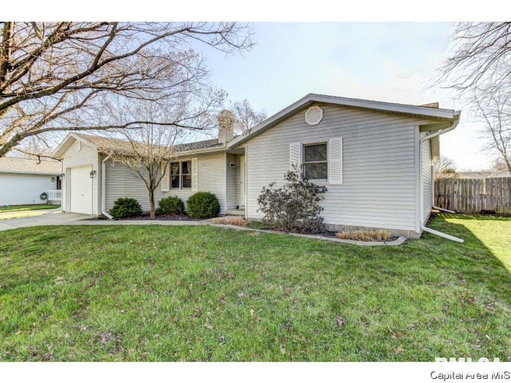 212 Tulip Drive Springfield, IL 62707 - Photo 27 of 36 Gallery Image 27