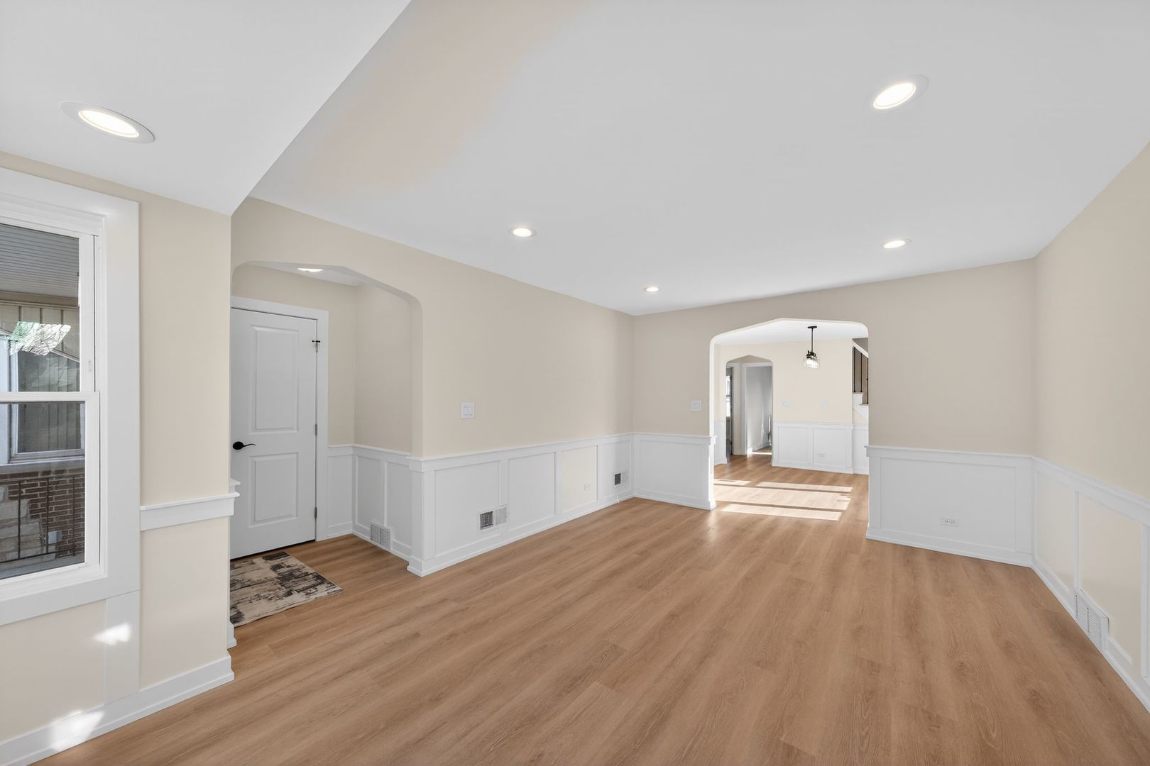 6559 South Kedvale Avenue Chicago, IL 60629 - Photo 6 of 30