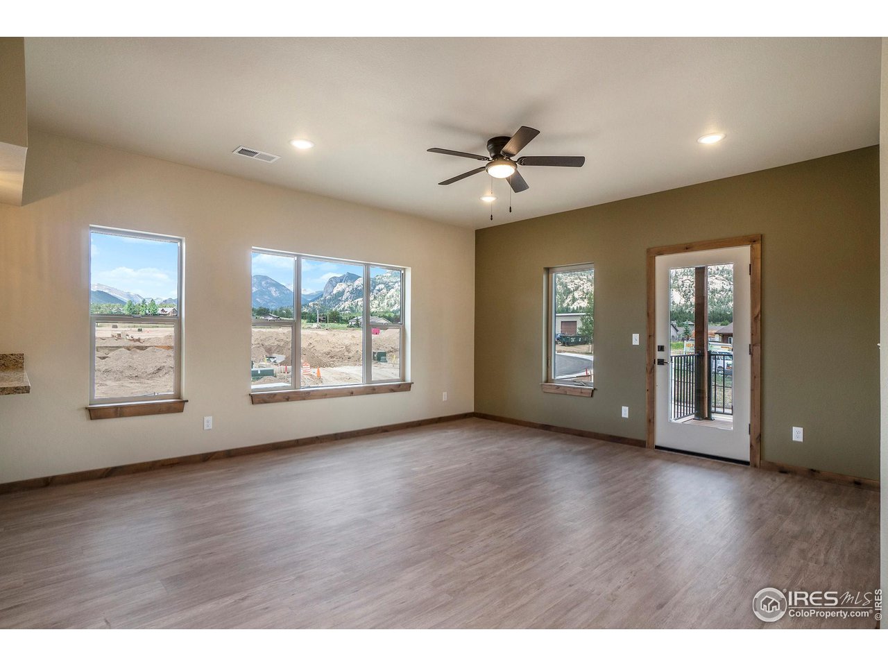 1700 Wildfire Road, Unit 201 Estes Park, CO 80517 - Photo 5 of 17