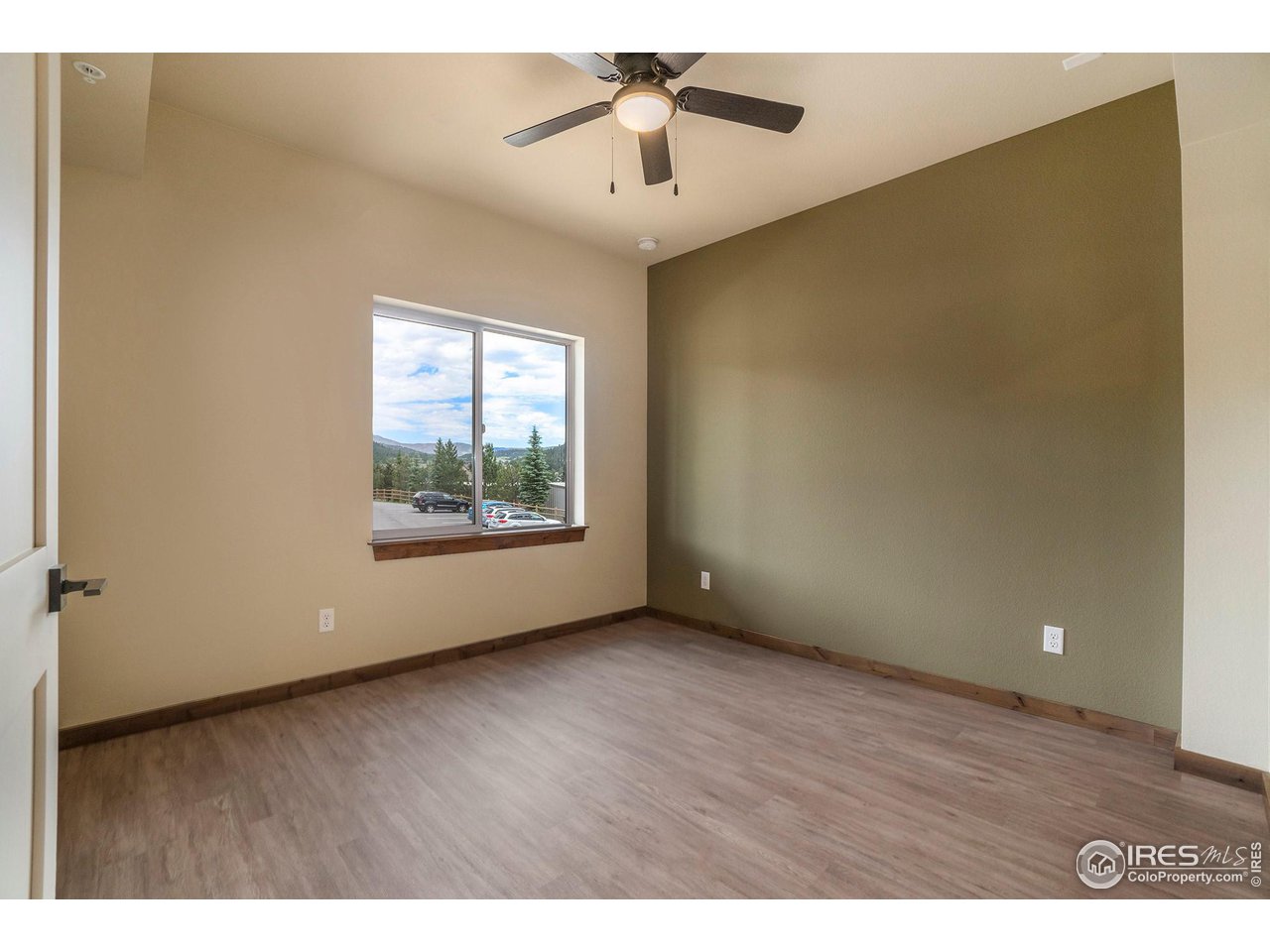 1700 Wildfire Road, Unit 201 Estes Park, CO 80517 - Photo 6 of 17