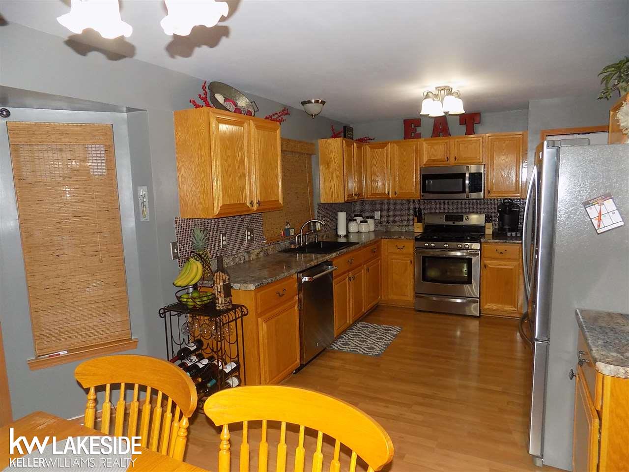 53112 West Ridge Drive Chesterfield, MI 48051 - Photo 11 of 33