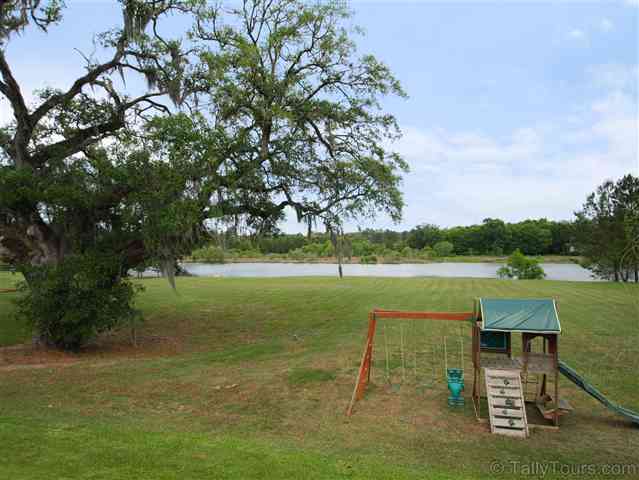 8116 Lanternlight Road Tallahassee, FL 32312 - Photo 2 of 25 Gallery Image 2