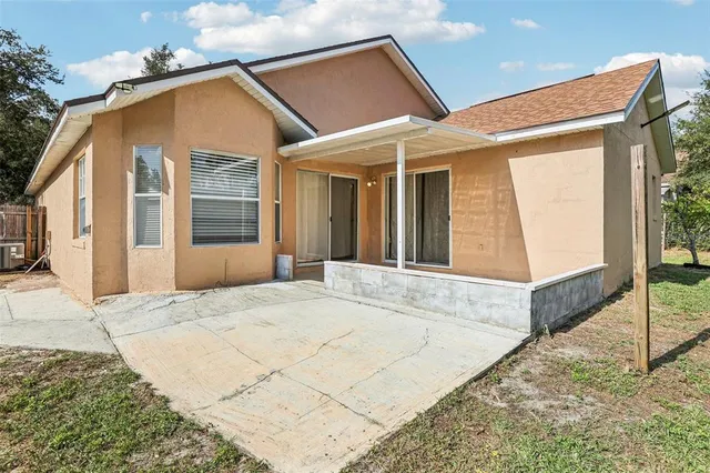 a view of a house with a outdoor space