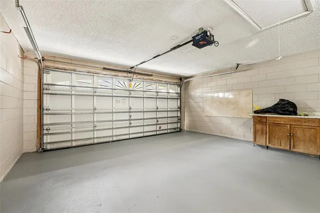 a view of a garage room