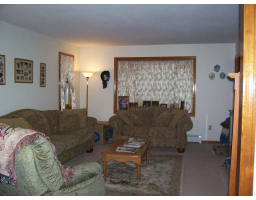269 New Boston Road Sturbridge, MA 01566 - Photo 3 of 13