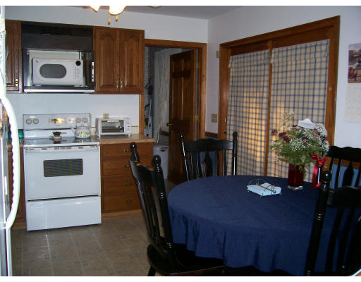 269 New Boston Road Sturbridge, MA 01566 - Photo 5 of 13