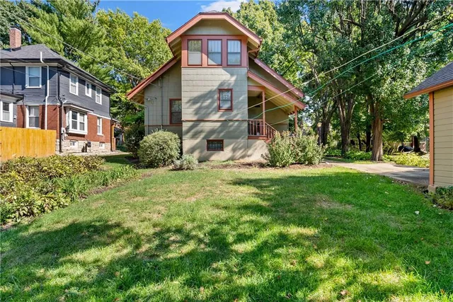 $415,000 | 4166 Cambridge Street, Kansas City, KS 66103