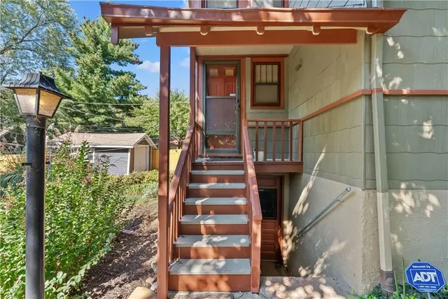 $415,000 | 4166 Cambridge Street, Kansas City, KS 66103