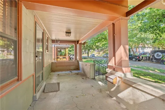 $415,000 | 4166 Cambridge Street, Kansas City, KS 66103