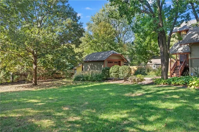 $415,000 | 4166 Cambridge Street, Kansas City, KS 66103