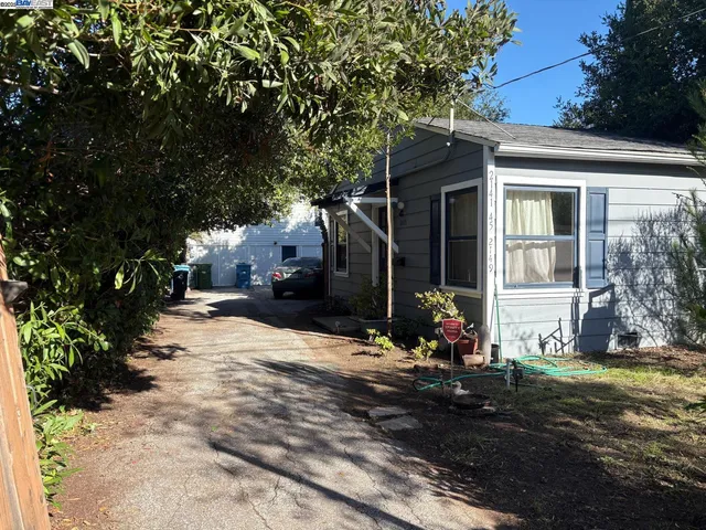 $2,500,000 | 2145 Columbia Street, Palo Alto, CA 94306