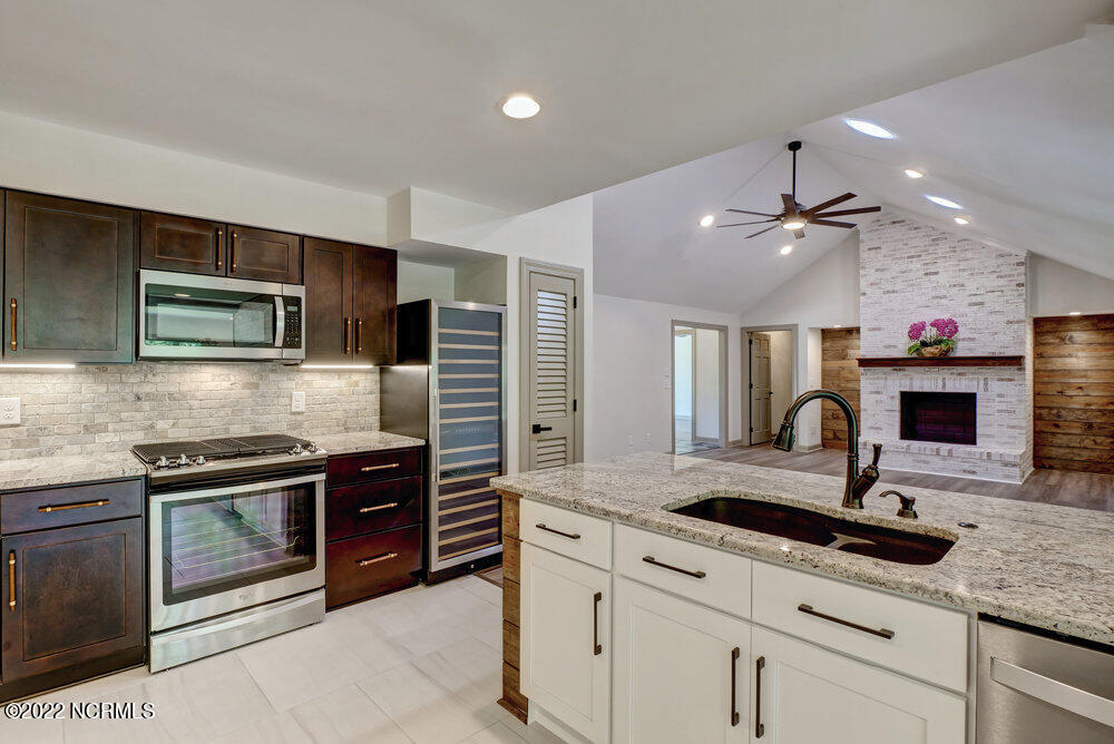 306 Ravenswood Road Hampstead, NC 28443 - Photo 13 of 70 13