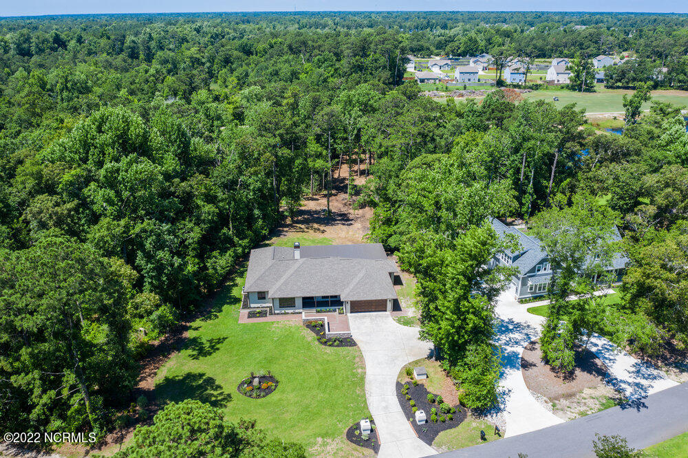 306 Ravenswood Road Hampstead, NC 28443 - Photo 2 of 70 3