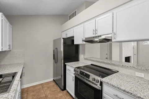 $280,000 | 6621 Hughes Drive, Watauga, TX 76148