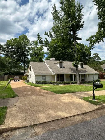 $559,500 | 6836 Tangleberry Lane, Memphis, TN 38119