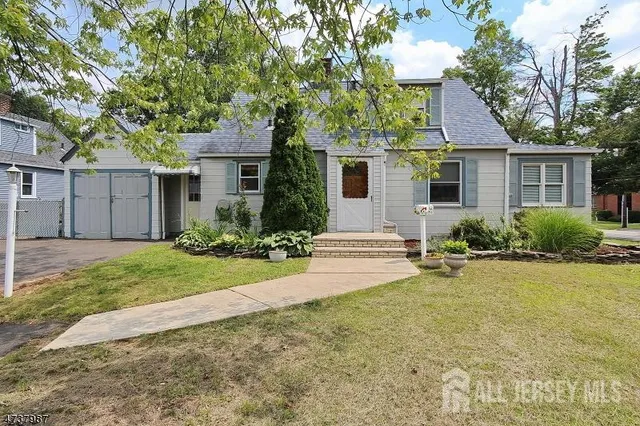 $3,500 | 2 Mohawk Drive, Cranford, NJ 07016