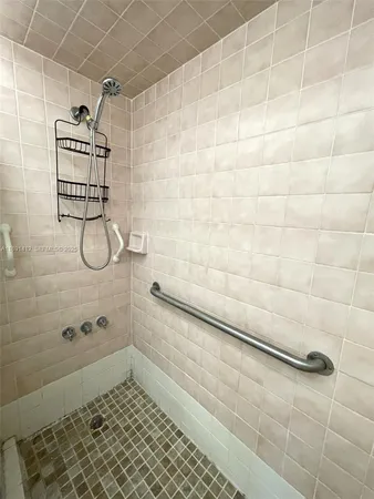 $1,600 | 1810 Southwest 81st Avenue, Unit 2401, North Lauderdale, FL 33068