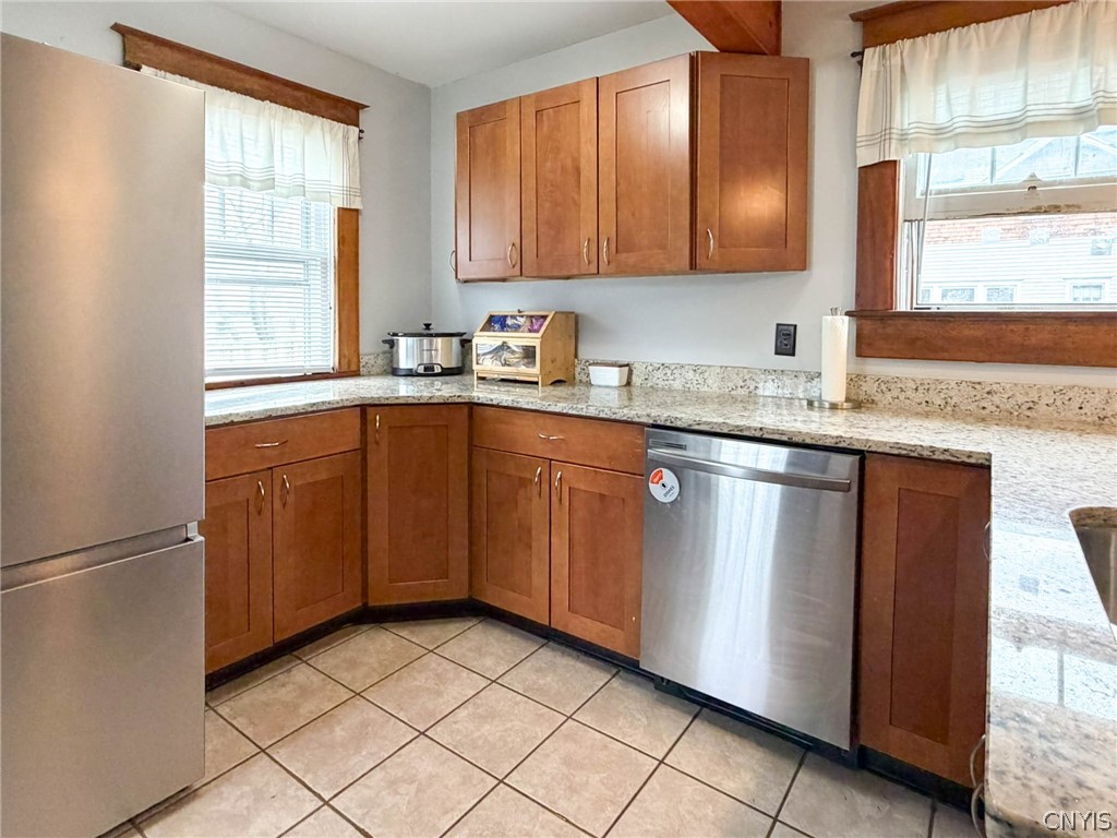 824 Floyd Avenue Rome, NY 13440 - Photo 13 of 45