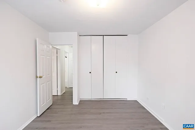 $1,650 | 1800 Jefferson Park Avenue, Unit 302, Charlottesville, VA 22903