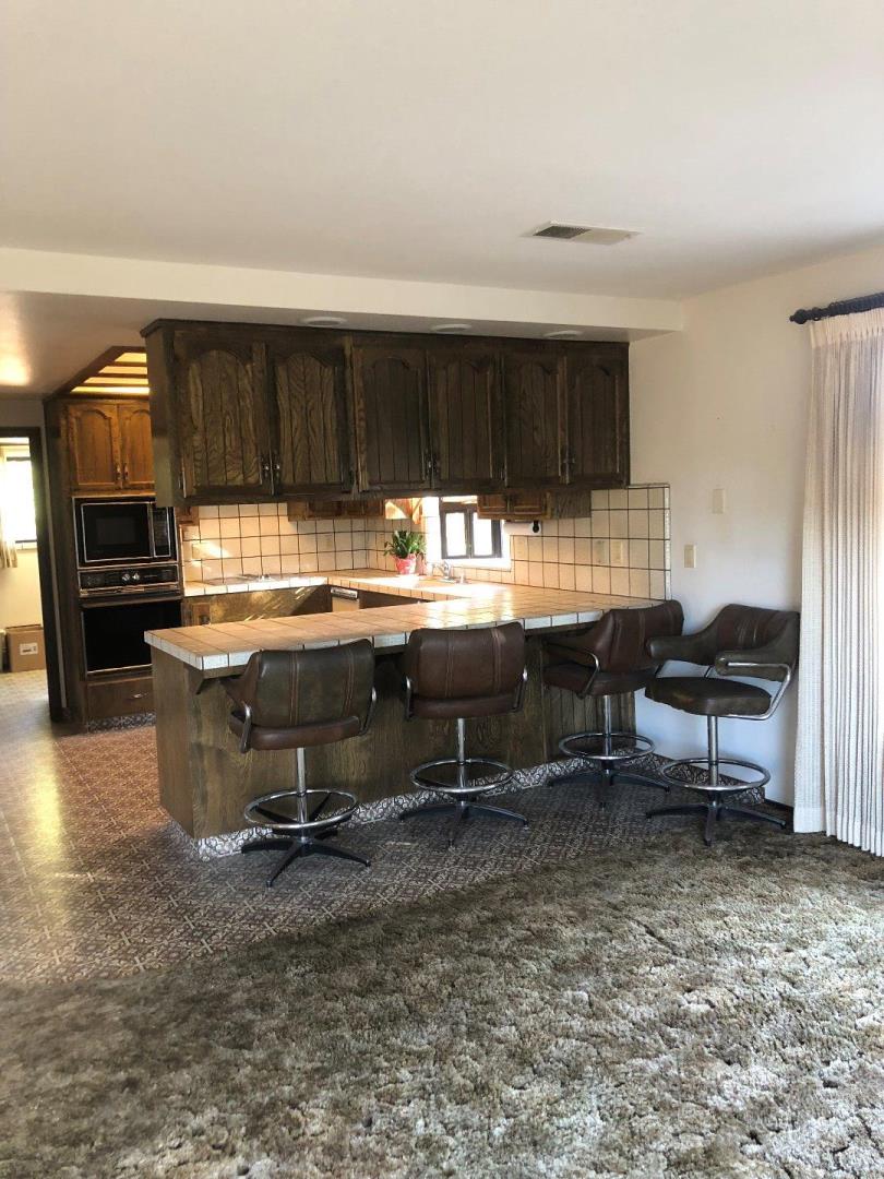 18020 Cross Road Salinas, CA 93907 - Photo 7 of 9 Gallery Image 7