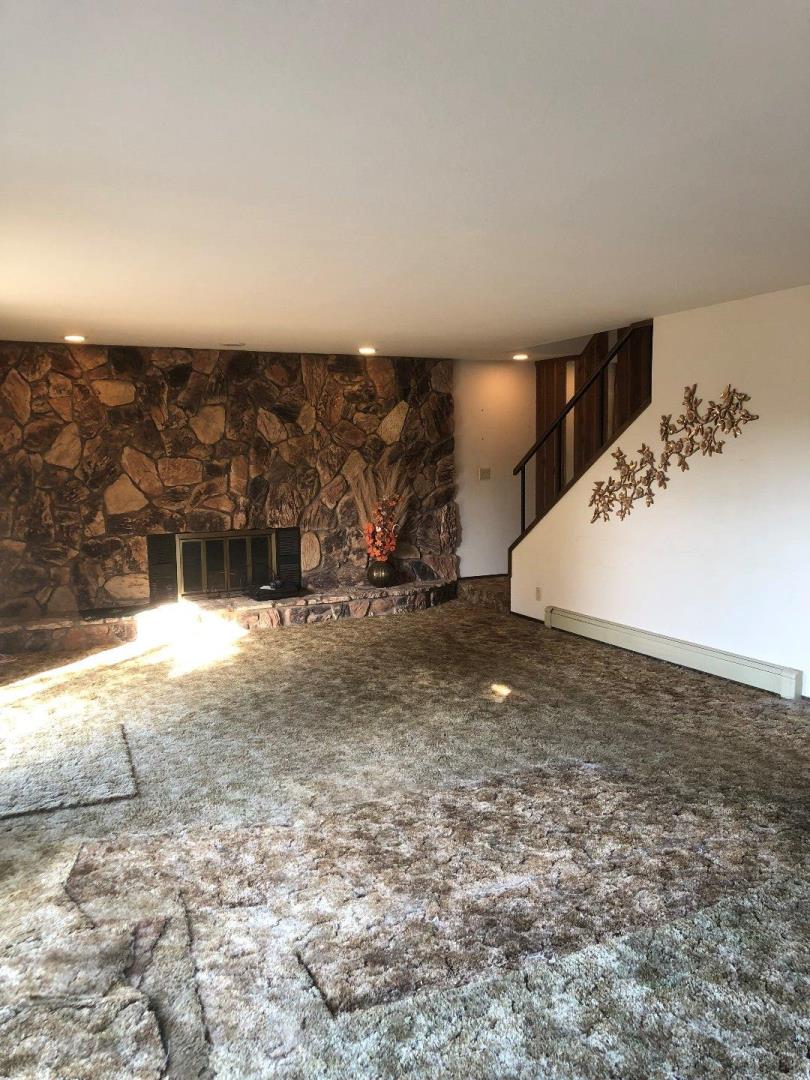 18020 Cross Road Salinas, CA 93907 - Photo 8 of 9 Gallery Image 8