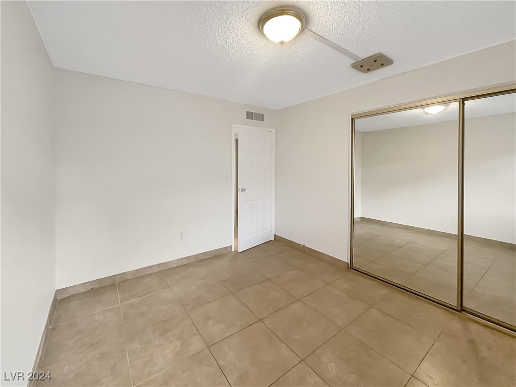 356 East Desert Inn Road, Unit 109 Las Vegas, NV 89109 - Photo 14 of 29 Gallery Image 14