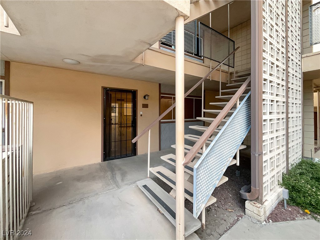 356 East Desert Inn Road, Unit 109 Las Vegas, NV 89109 - Photo 26 of 29 Gallery Image 26