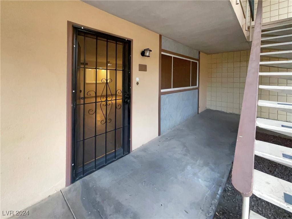 356 East Desert Inn Road, Unit 109 Las Vegas, NV 89109 - Photo 27 of 29 Gallery Image 27