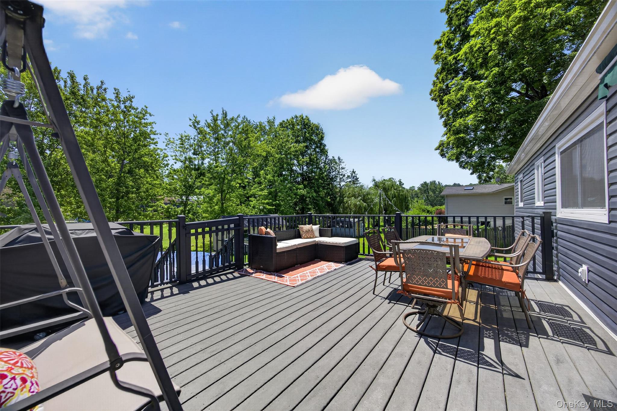 76 Surrey Road Chester, NY 10918 - Photo 34 of 44