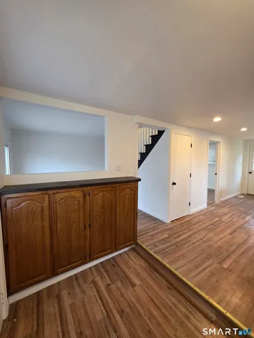 $3,000 | 784 Howe Avenue, Shelton, CT 06484