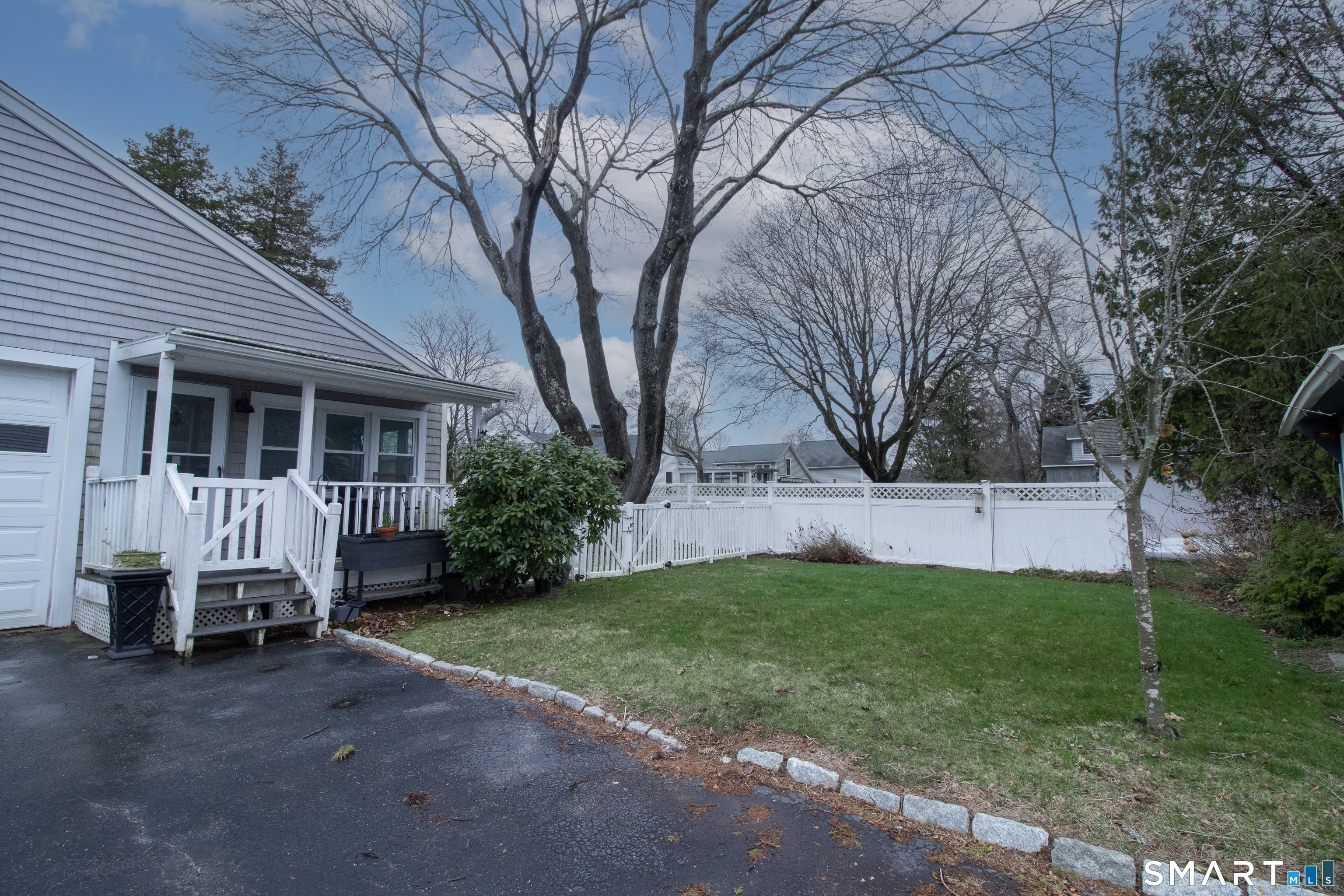 3 Birch Street Old Saybrook, CT 06475 - Photo 5 of 25
