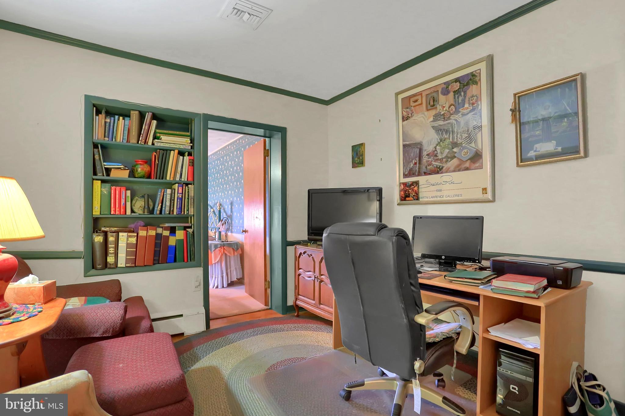 51 West Hoke Street Spring Grove, PA 17362 - Photo 12 of 41 Gallery Image 12