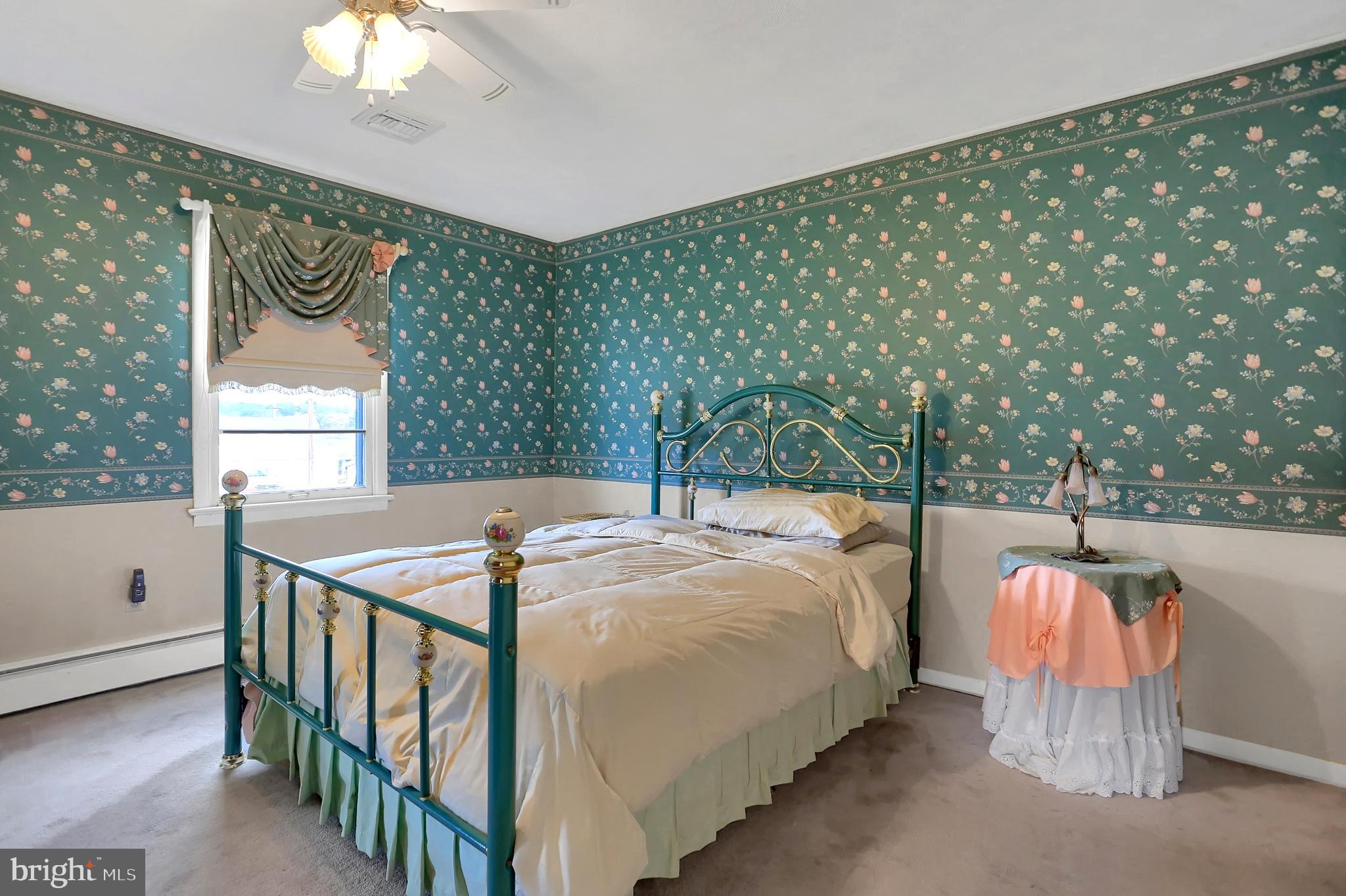 51 West Hoke Street Spring Grove, PA 17362 - Photo 16 of 41 Gallery Image 16