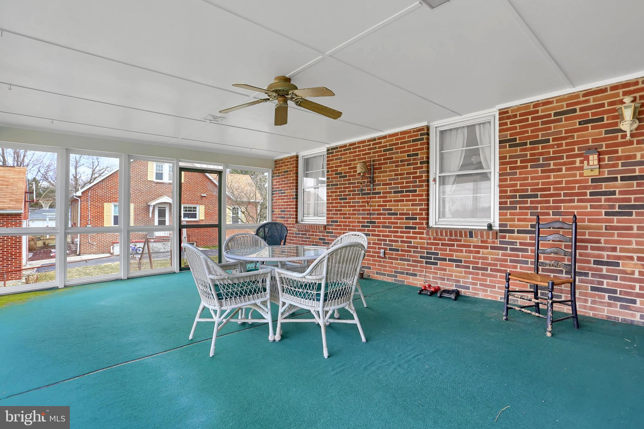 51 West Hoke Street Spring Grove, PA 17362 - Photo 29 of 41 Gallery Image 29