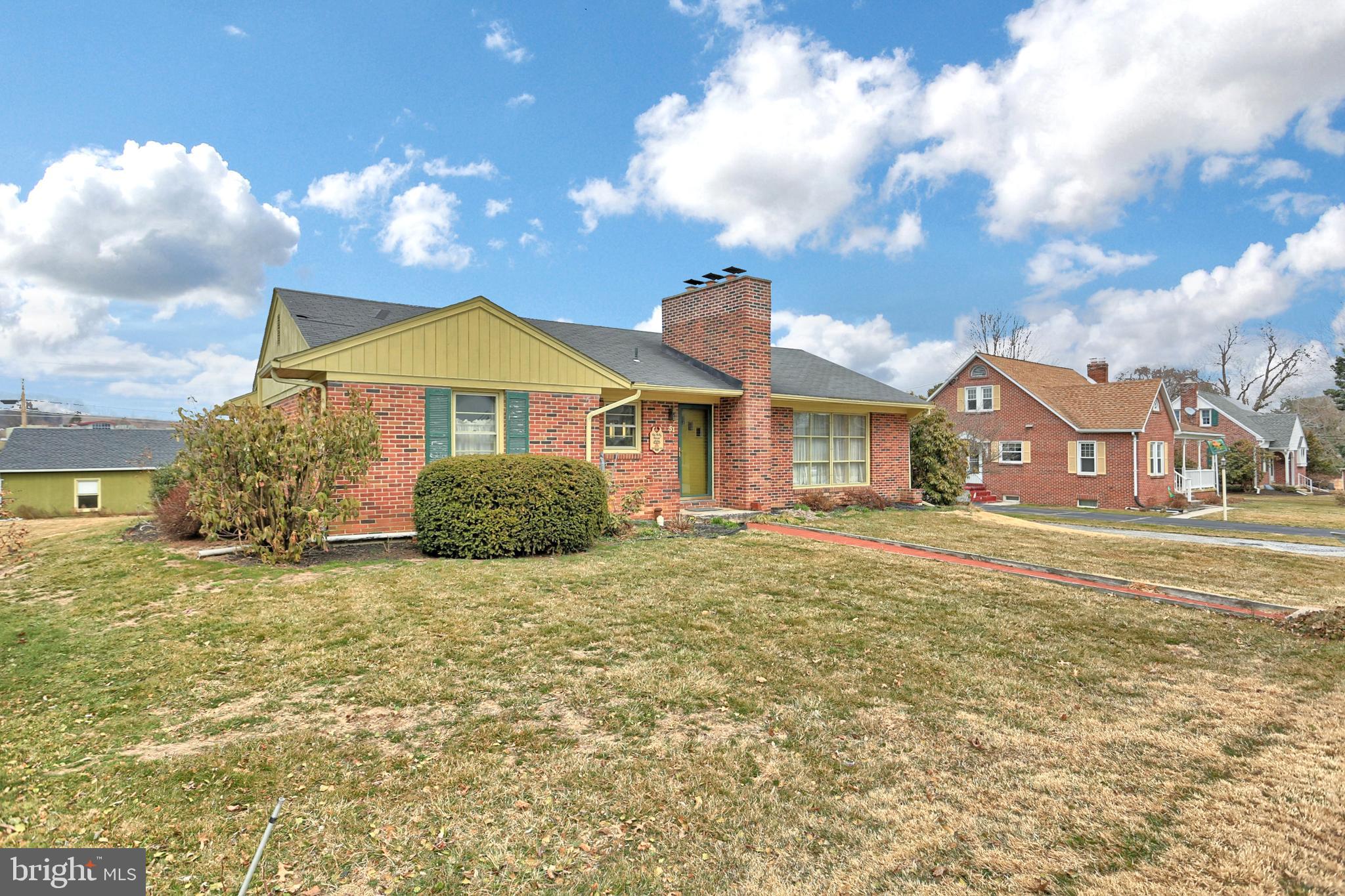51 West Hoke Street Spring Grove, PA 17362 - Photo 33 of 41 Gallery Image 33